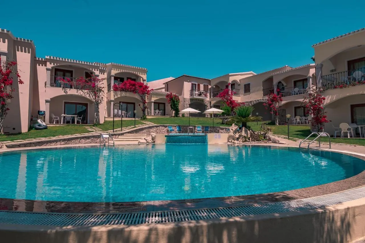 The Fantastic Residenza Badus Two Bedroom Sleeps Six Child Num0824 Badesi 0*,