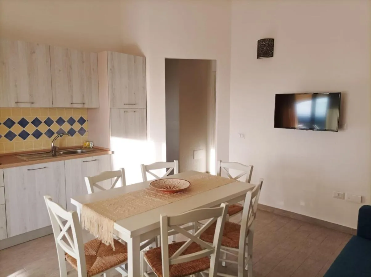 The Fantastic Residenza Badus Two Bedroom Sleeps Six Child Num0824 Badesi